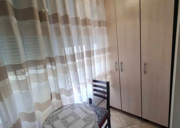 Apartment Rajmonda's House Golem (Tirana)