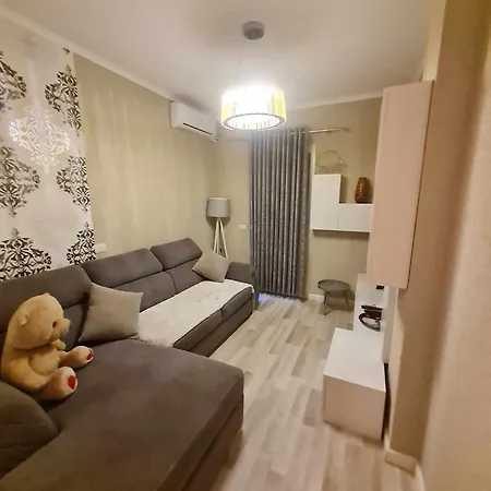 Rajmonda's House Apartment *